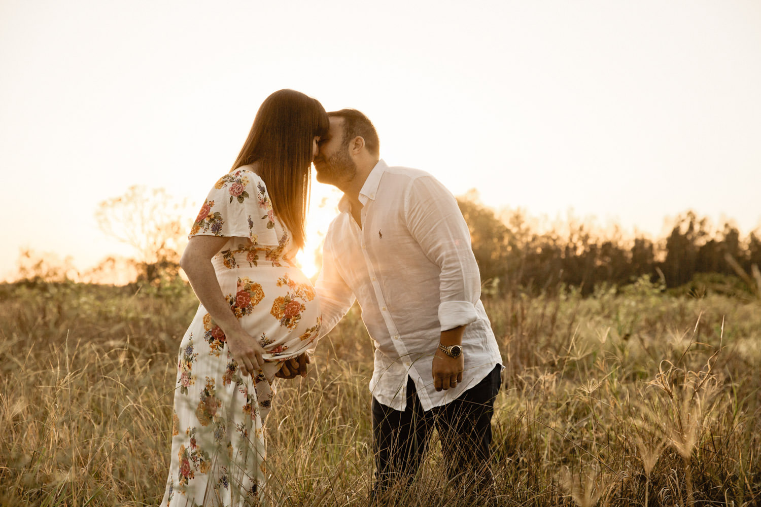 Sunrise-field_Maternity_Newborn_Family-Photography-Packages_Beach_Brisbane-GoldCoast-Natural-1