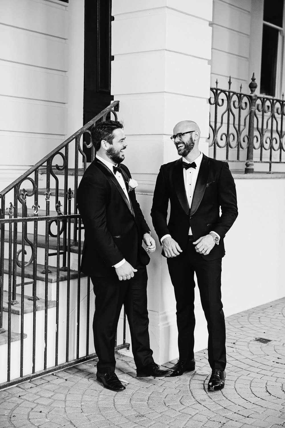 grooms-groomsmen_Tattersalls-Brisbane-City-Wedding-Quincenmulberrystudios