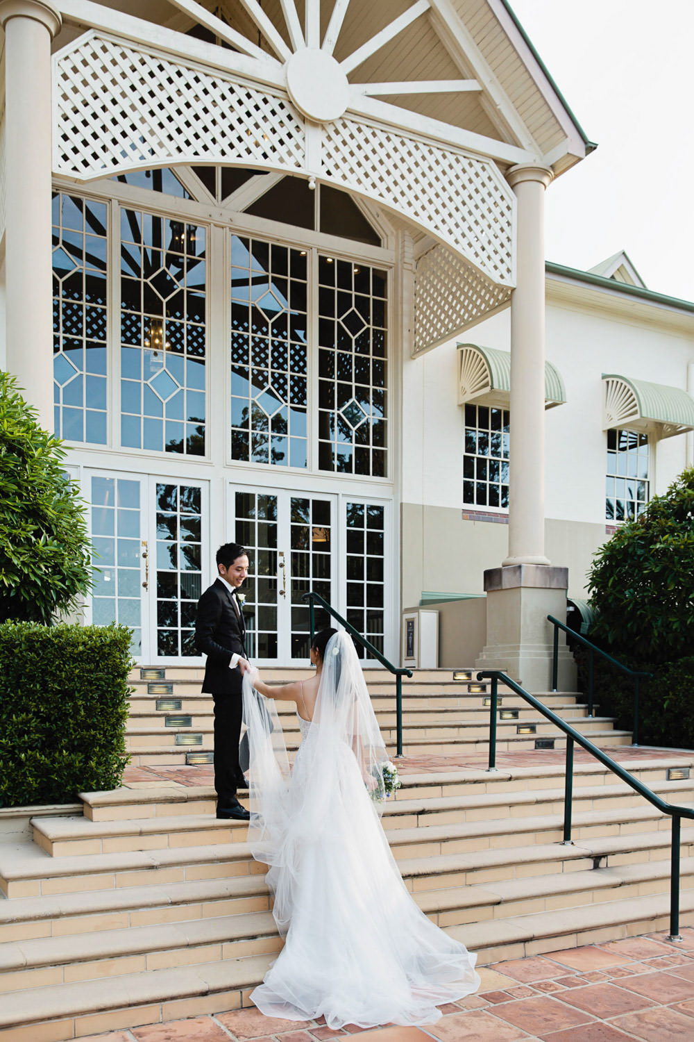 staircase_Sanctuary-cove-wedding-photography_quincenmulberrystudios